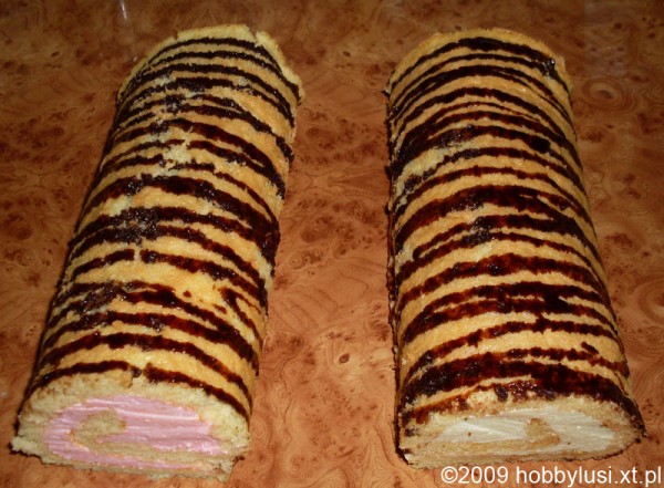 Rolada cytrynowa i truskawkowa
